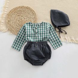 Baby Plaid Graphic Tops And Solid Shorts With Hat 1Pieces Sets (Size/Age: 66 (3-6M))